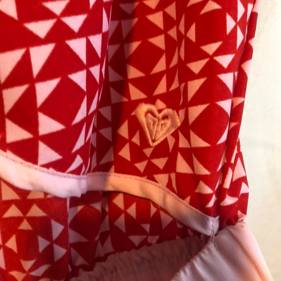 Roxy red and pink open back mini dress. Size large - Picture 2 of 4